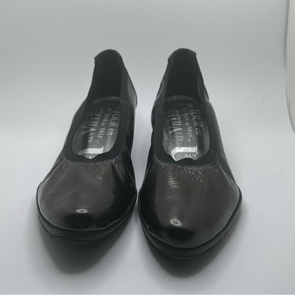 Un tour en ville β Elegant Black Heels with Sleek Design size 38EU - Picture 4 of 8